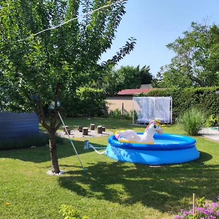 Balaton Nyaralunk شقة *