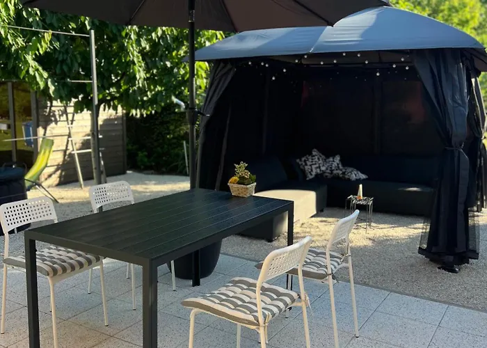 The House Balaton Nyaralunk Siófok